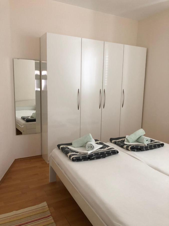 Apartments Irena Vodice Luaran gambar